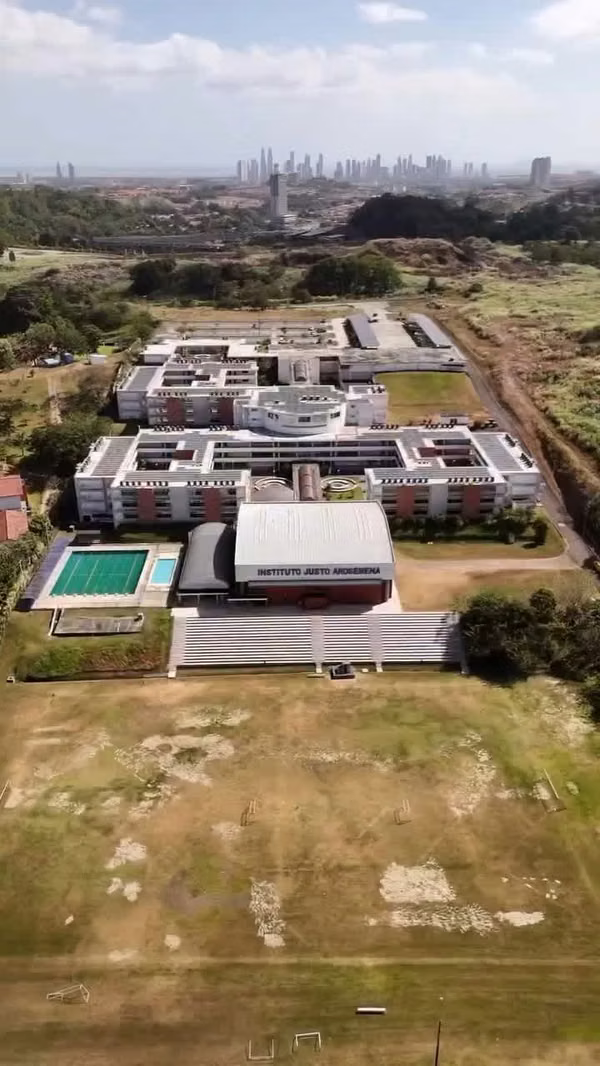 Land for sale in Cerro Viento, Panama Golf Club, 882 m2