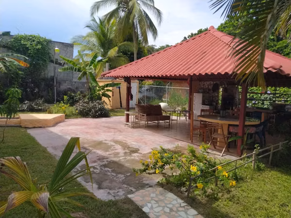 Exclusive In Coronado : Two Homes, One Private Paradise