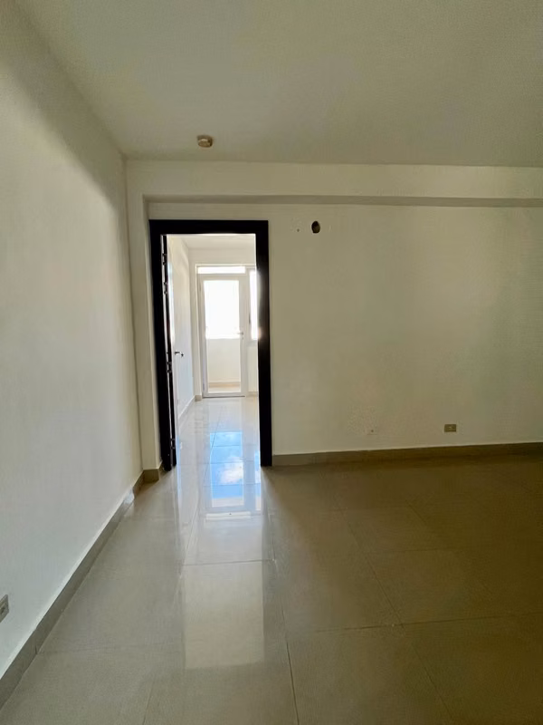 SE ALQUILA APARTAMENTO EN OBARRIO CALLE 601 RECÁMARA