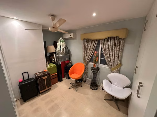 HOUSE FOR SALE IN EL BOSQUE URBANIZATION