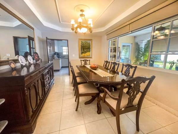 Casa en Residencial Costa Serena