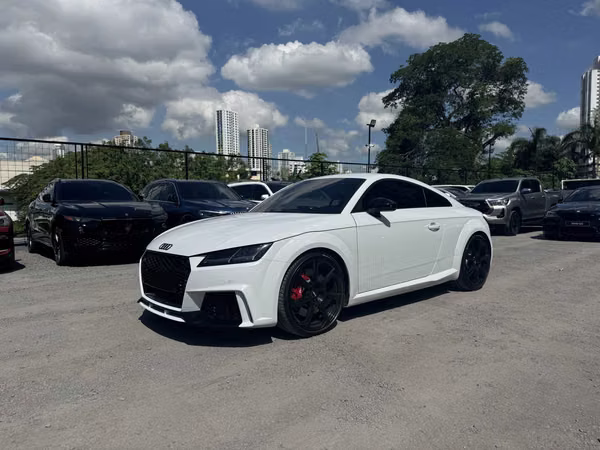 AUDI TTRS 2019