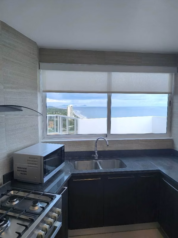 Venta Ocean Waves en Playa Gorgona