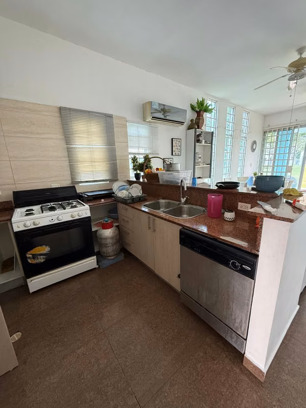 VENTA CASA en PLAYA BLANCA, Cocle