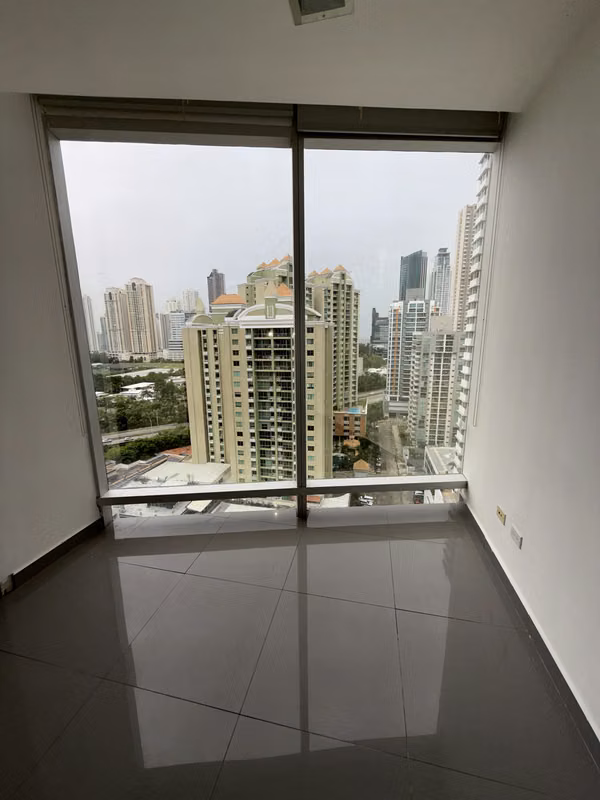 Oficina aprox 60m en la Torre Aseguradora Ancón Costa del Este