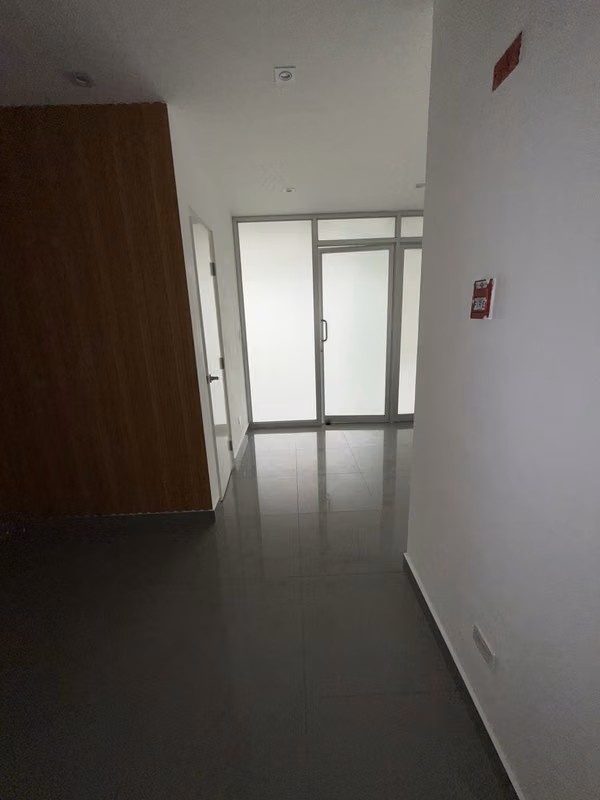 Oficina aprox 60m en la Torre Aseguradora Ancón Costa del Este