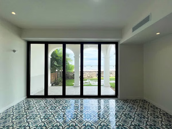 For Sale | Luxury Oceanfront Condo | Casco Viejo | Exclusive Amenities