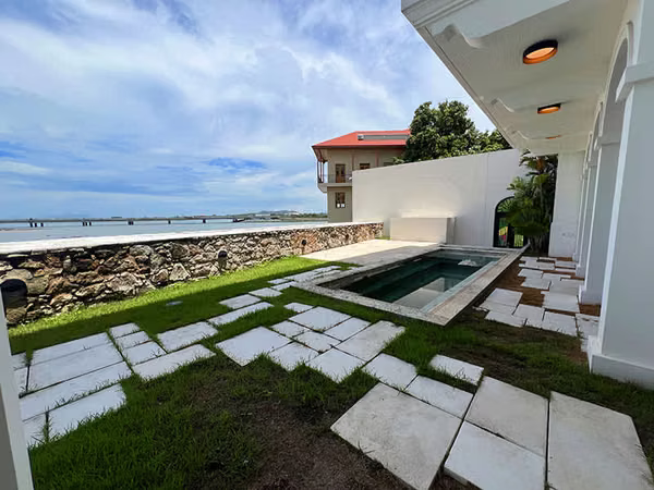 For Sale | Luxury Oceanfront Condo | Casco Viejo | Exclusive Amenities