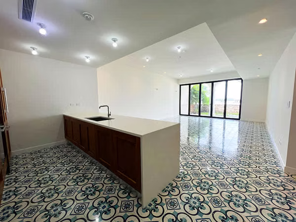 For Sale | Luxury Oceanfront Condo | Casco Viejo | Exclusive Amenities