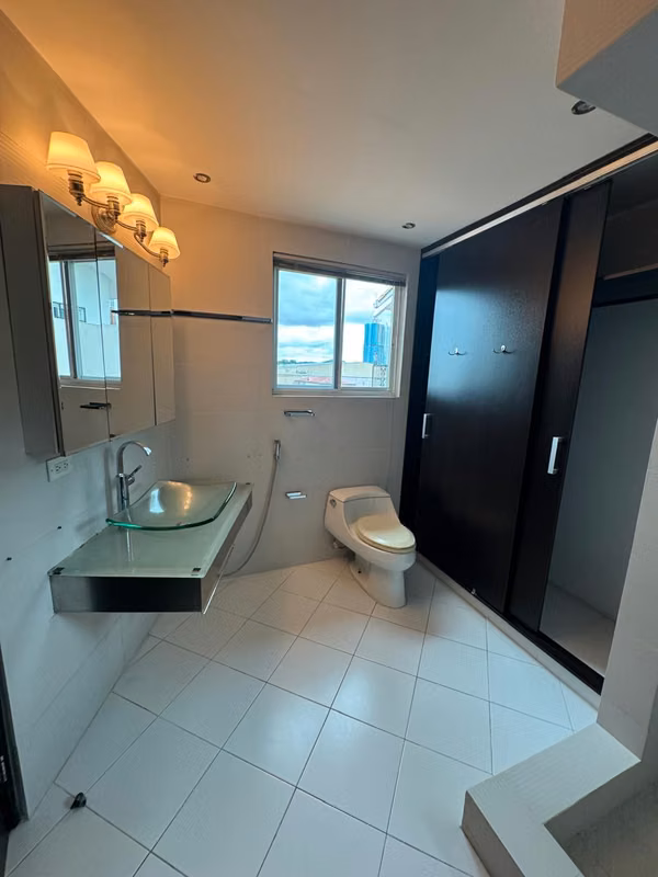 VILLA FUENTES 2, Unifamiliar behind Pricesmart - 389 sqm + 3 parking