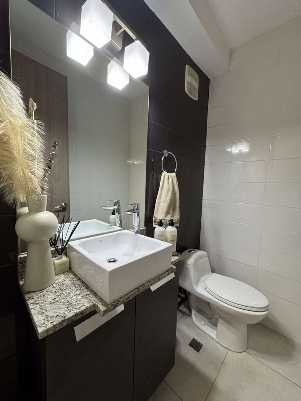 Vendo Apartamento en El Cangrejo - Luxor 300