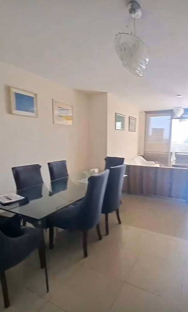 Beautiful Obarrio apartment, City view, 135 m2, 3 bedrooms + 2 parking spaces+ storage