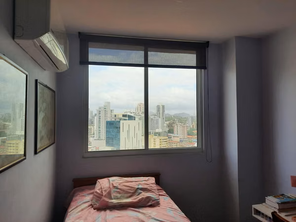 Beautiful Obarrio apartment, City view, 135 m2, 3 bedrooms + 2 parking spaces+ storage
