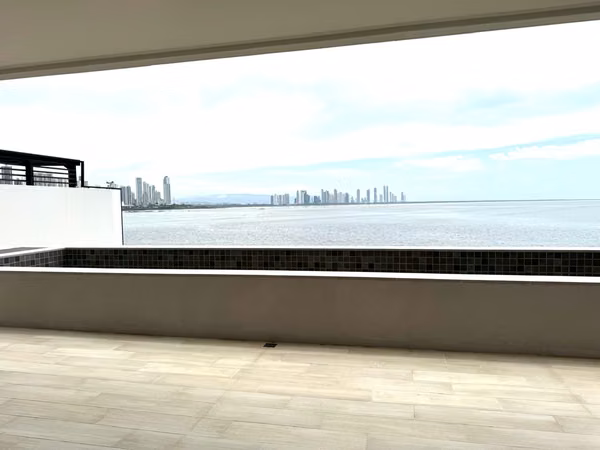 Se Vende  Apartamento en Ocean Reef Islands