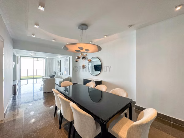 Yoo Panama model A apartment for sale on Avenida Balboa
