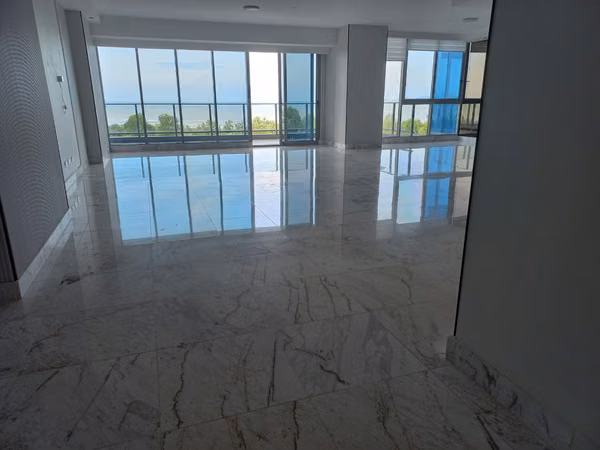 Se vende apartamento en Costa del Este MC