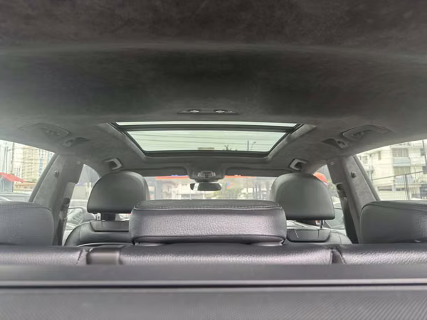 AUDI Q8 2019