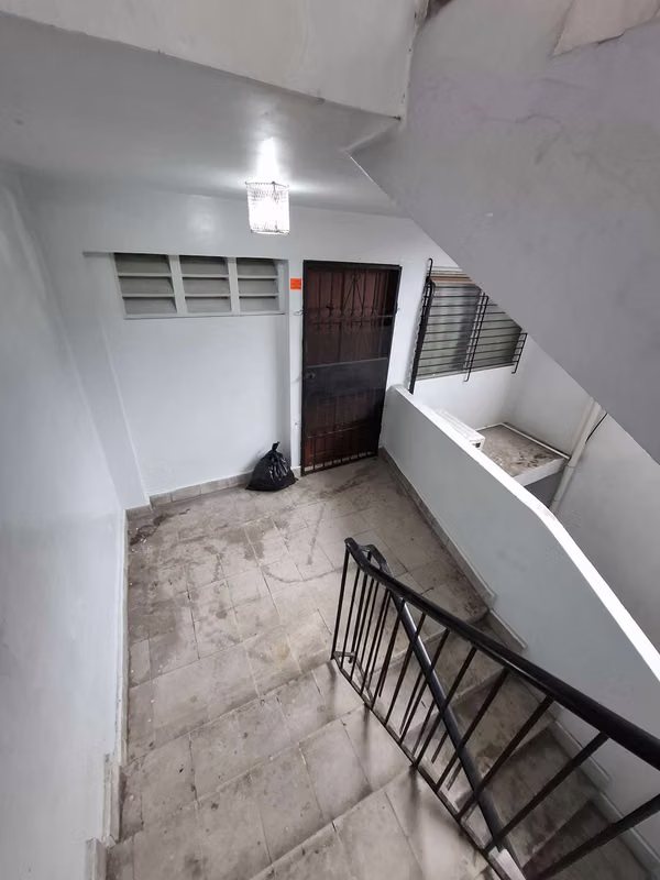 building for sale in Calidonia