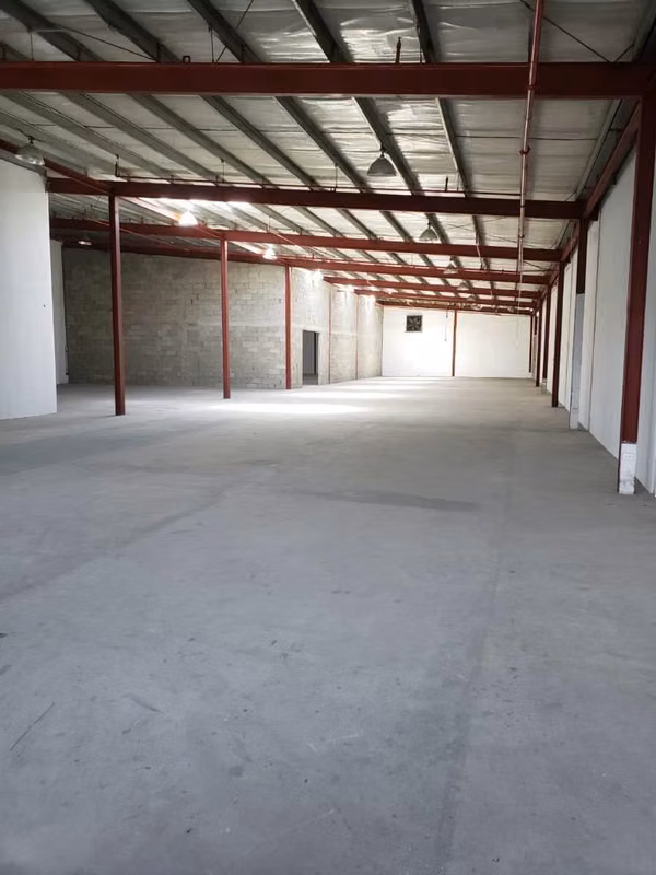Wharehouse for rent in Costa del Este