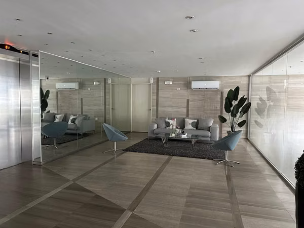 Furnished apartment of 98 m2 in Bella Vista, - 124; steps from the Coastal Tape