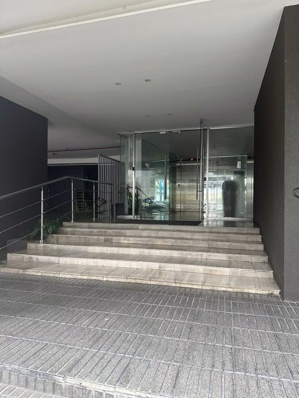 Furnished apartment of 98 m2 in Bella Vista, - 124; steps from the Coastal Tape