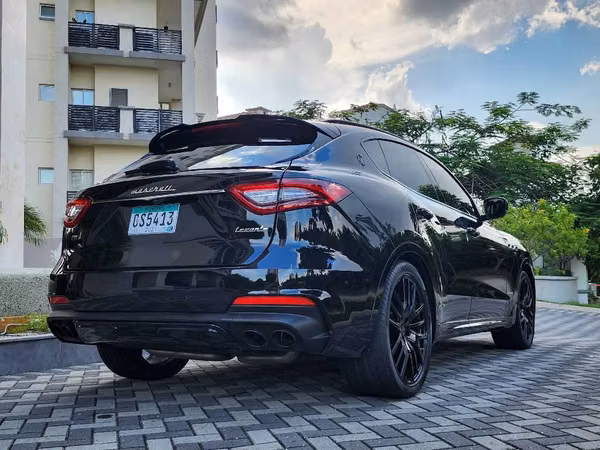 MASERATI LEVANTE GRANSPORT 2019