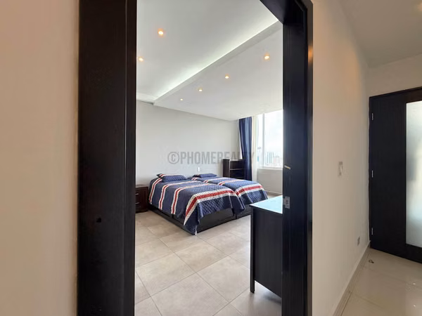Spacious apartment for Sale on El Carmen