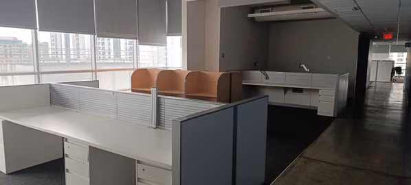 SE ALQUILAN OFICINAS DE 734.10 Y 1369 M2 EN CONDADO BUSINESS CENTER