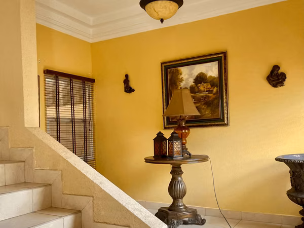 Casa en Villa Alta | Amplia, Funcional y con Potencial de Expansión