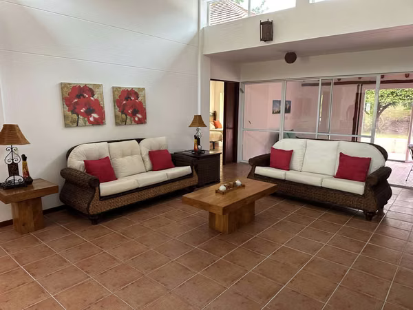 ¿QUIERES TENER CASA EN LA PLAYA? TU OPORTUNIDAD EN COSTA BLANCA