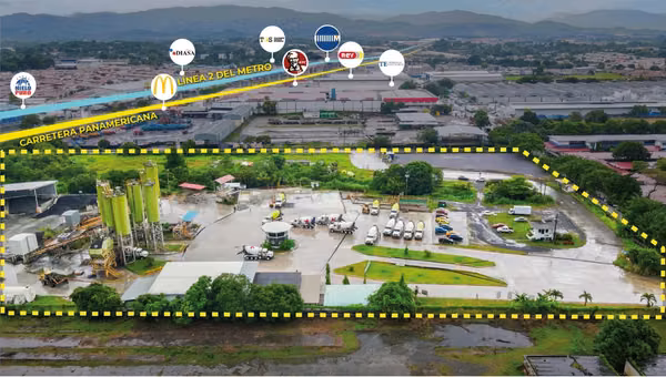 Venta de Terreno Comercial en Tocumen para Desarrollar