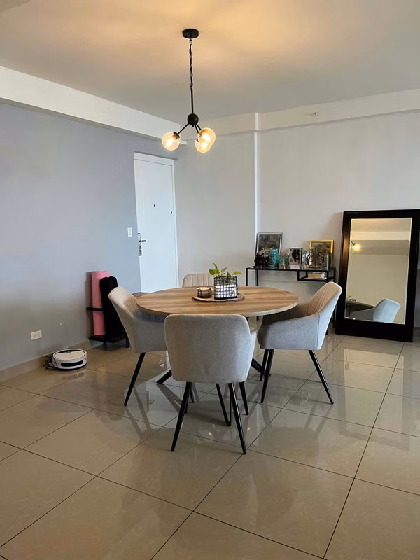 Melissa Foster Luxury Vende Apartamento en Ph San Francisco Bay Torre 500, San Francisco MF1383