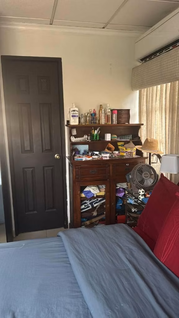 House for sale in Dorado Lake, Del Rey County, completely remodeled