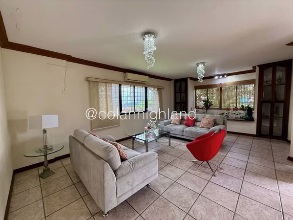 For Sale House in Villa Lucre