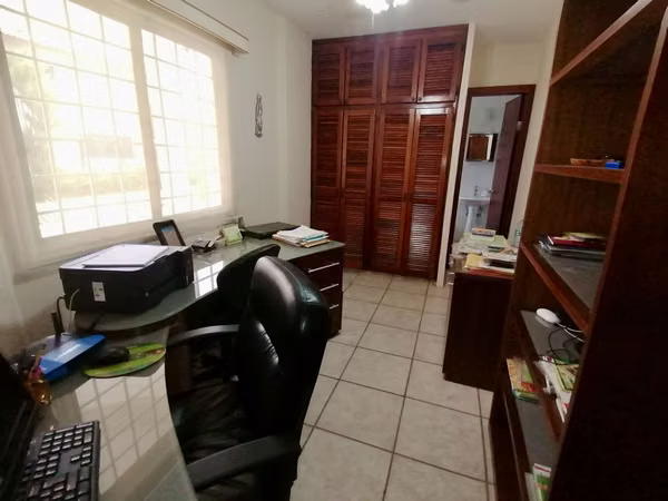 For Sale House in Villa Lucre