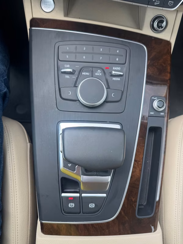 AUDI Q5 2019