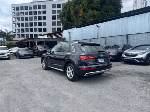 AUDI Q5 2019