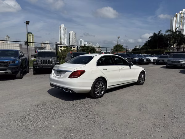 MERCEDES BENZ C