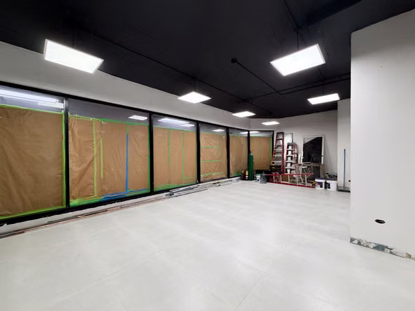 Se alquila oficina en Obarrio de 165 m2 - En remodelación