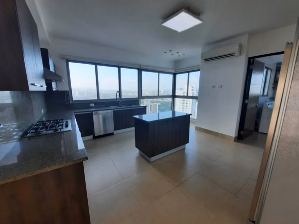 VENTA APTO. PH PARAMOUNT, COSTA DEL ESTE 317M2