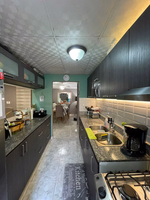 Sale $95,000 Apartment in Urbanization Los Pinos