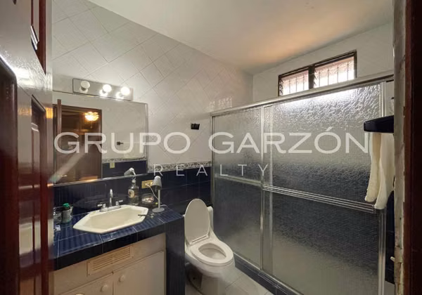 House for sale in Betania (Los Angeles)