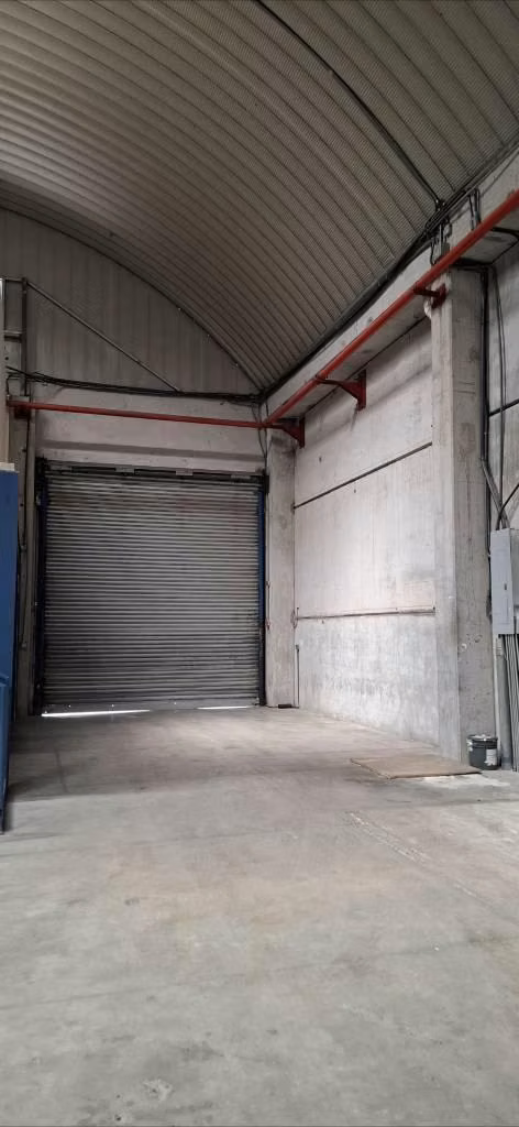 Via Tocumén, Rento Galera 700m2