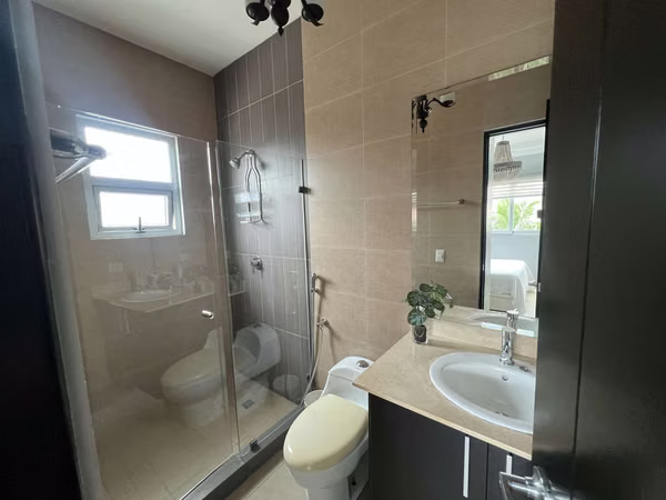 House for Sale in Dorado Village, Condado del Rey