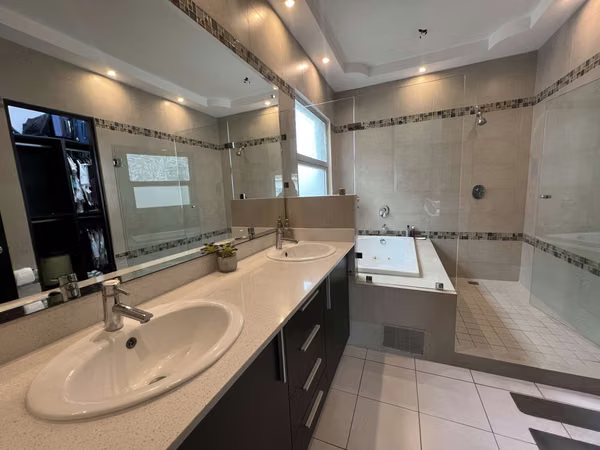 House for Sale in Dorado Village, Condado del Rey