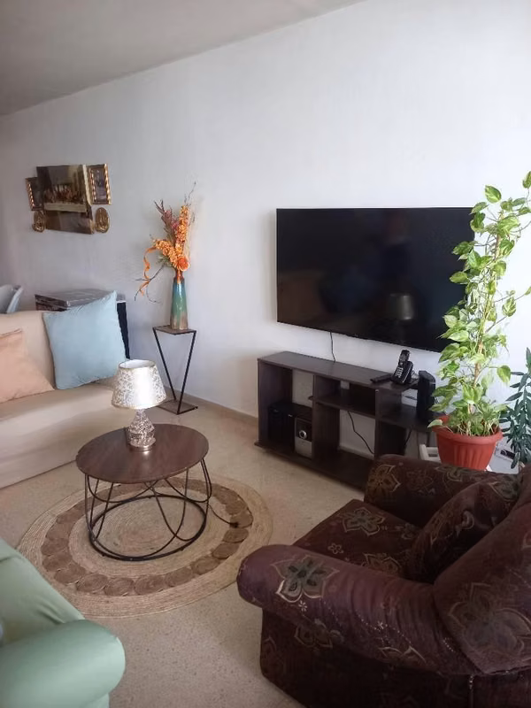 Cuarto Con Baño Privado.