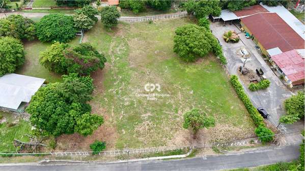 Venta de Terreno en Coronado, Club de Golf.