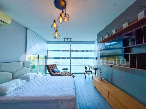 Venta de apartamento en Waters on the Bay Avenida Balboa