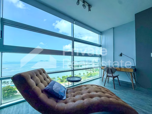 Venta de apartamento en Waters on the Bay Avenida Balboa