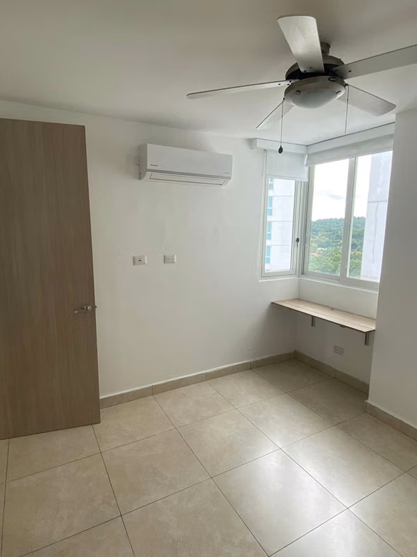 Melissa Foster Luxury Vende Hermoso Apartamento en el PH Clayton Park II MF1604